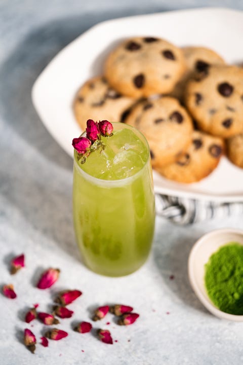 Food, Ingredient, Drink, Health shake, Juice, Vegetable juice, Dish, Cuisine, Smoothie, Produce, Food, Ingredient, Drink, Health shake, Juice, Vegetable juice, Dish, Cuisine, Smoothie, Produce,