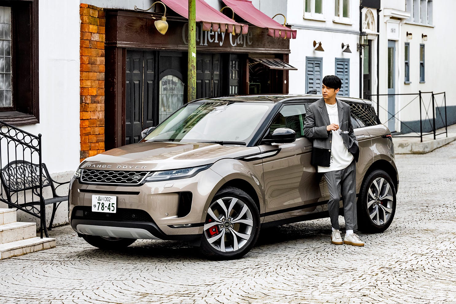 正統を継ぐものの真価｜美しきアーバンSUV「レンジローバー イヴォーク」