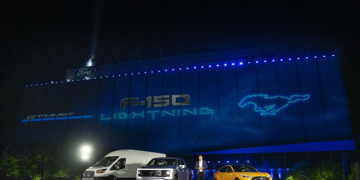 Ford to Fund Its EV Efforts in Half by Laying Off 8000 Staff