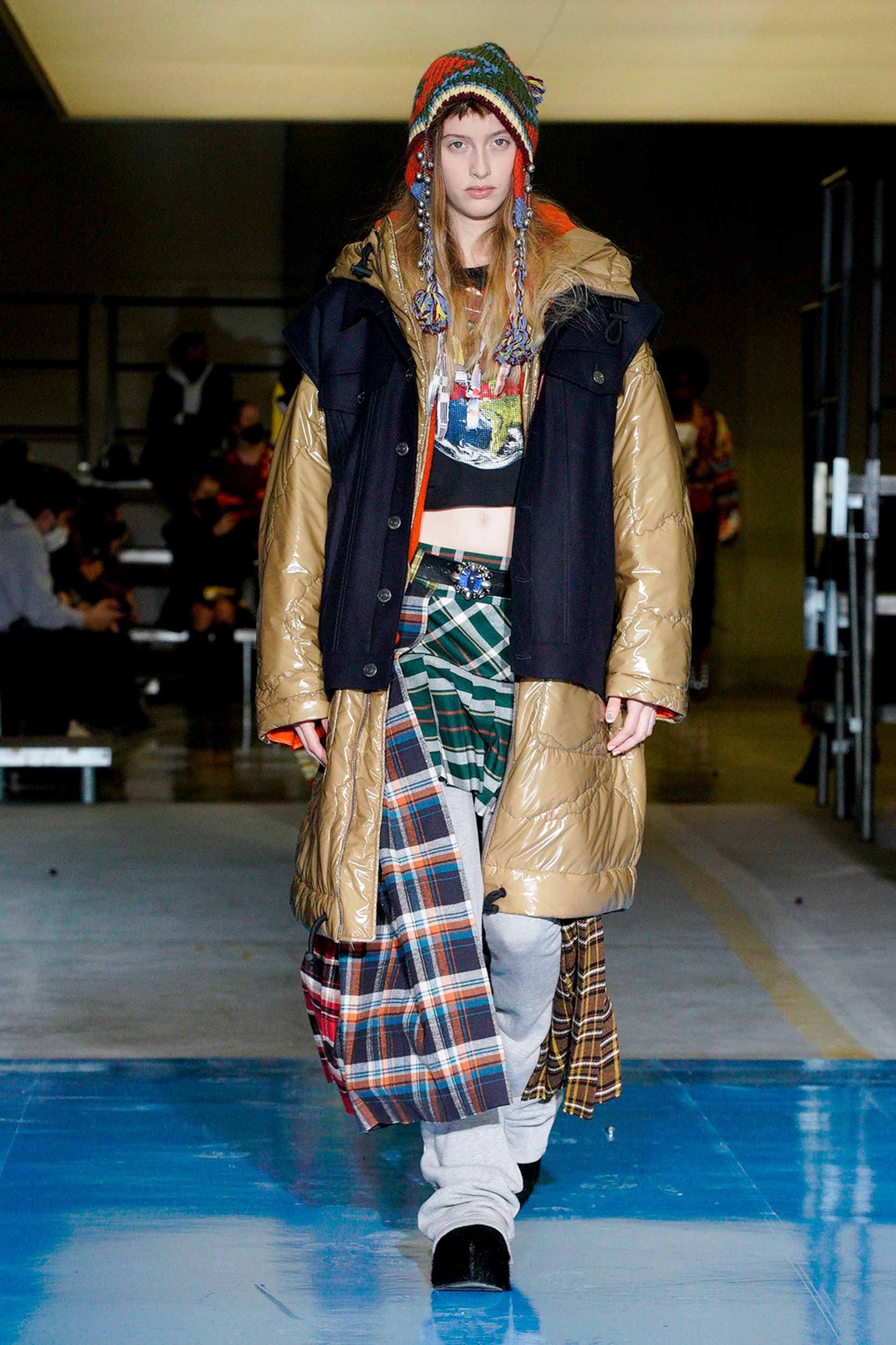 ディースクエアード（DSQUARED2）2022秋冬コレクション ファッション ELLE ［エル デジタル］