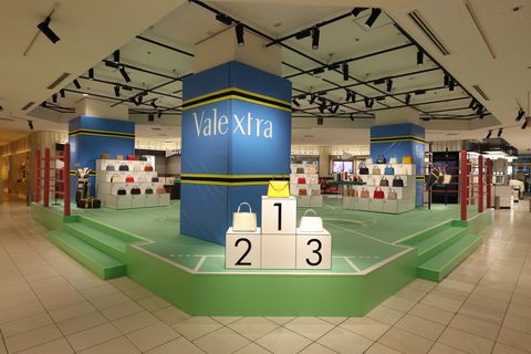 ヴァレクストラ のポップアップストアが伊勢丹新宿店にオープン