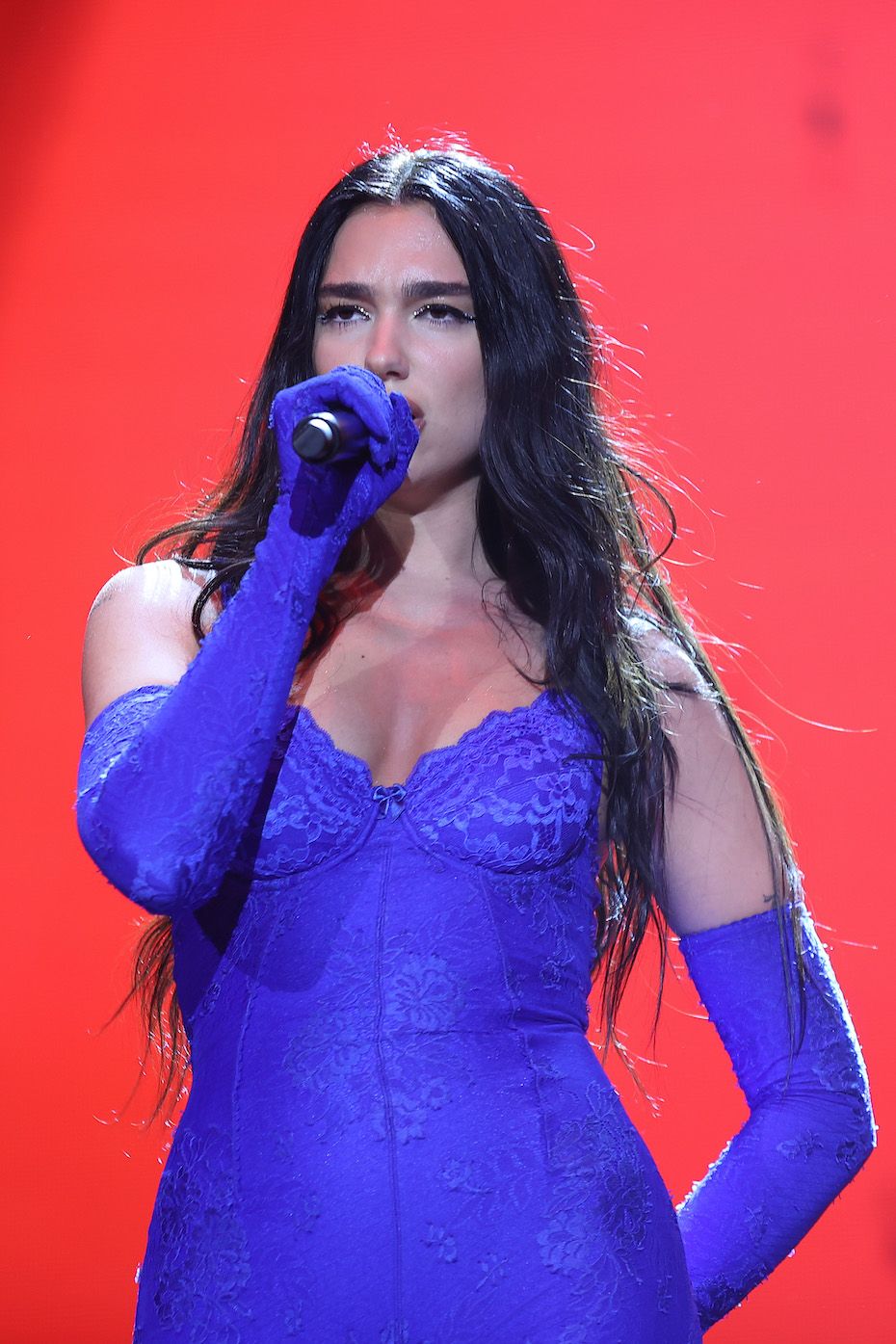 Dua Lipa reacts to claims she will perform at Qatar World Cup Flipboard