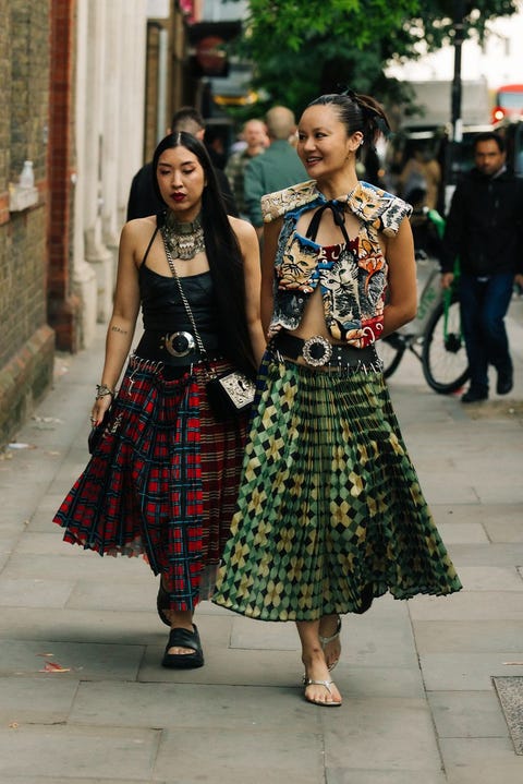 lfw ss23 trend street style