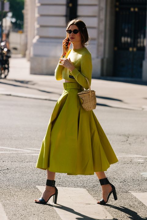 Haute Couture Street Style Fall 2022 - Couture Paris Street Style