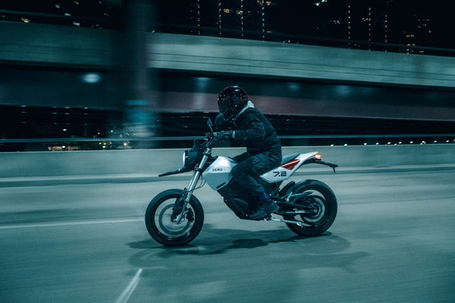 zero motorcycles fxe