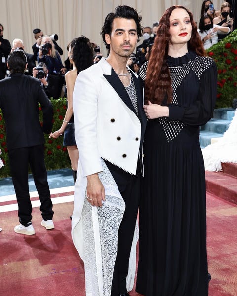 mejores vestidos met gala 2022