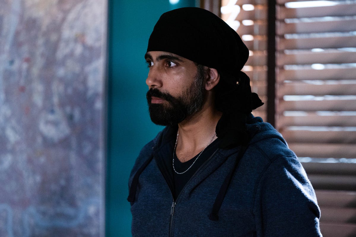 EastEnders' Kheerat confides in Suki and Mitch over Chantelle