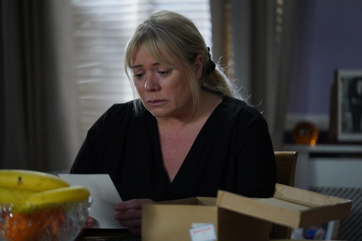 EastEnders spoilers - Sharon to face final decision over Kayden