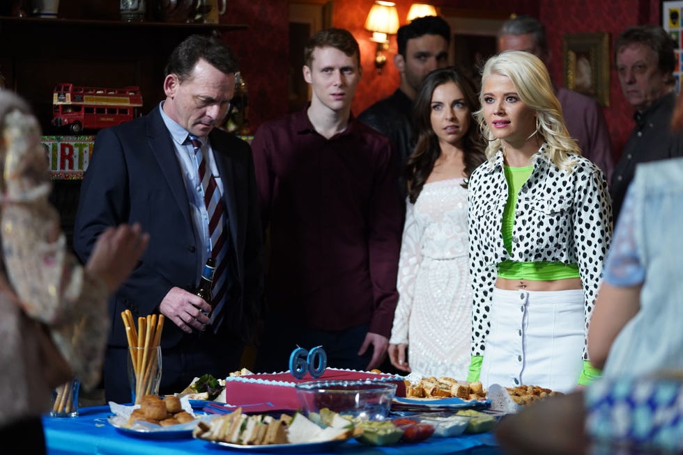 eastenders-3-billy-mitchell-party-2-1555794851.jpg?crop=1xw:1xh;center,top&resize=980:*