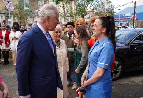 eastenders-prince-of-wales-sonia-fowler-1653165547.jpg?crop=1xw:1xh;center,top&resize=480:*&keepGifs=1