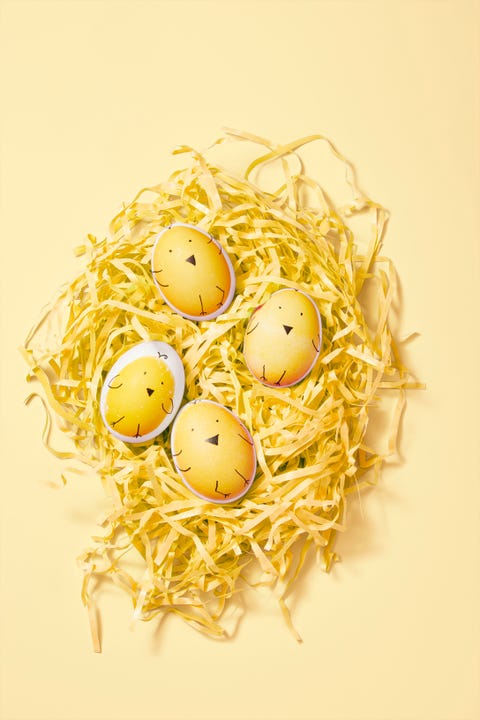 Easter Decorations Yellow Spring Chicks Egg Design