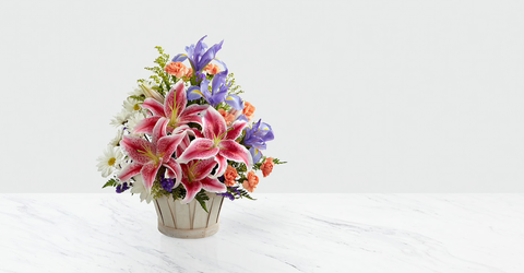 80+ Best Easter Flowers and Centerpieces - Floral Arrangements for Your ...