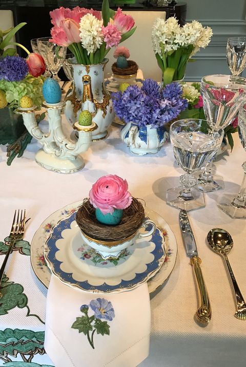 15 Gorgeous Easter Table Decorating Ideas Easter Table Settings