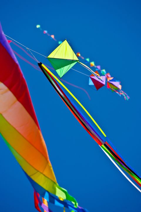 easter traditions around the world fly a kite in bermuda