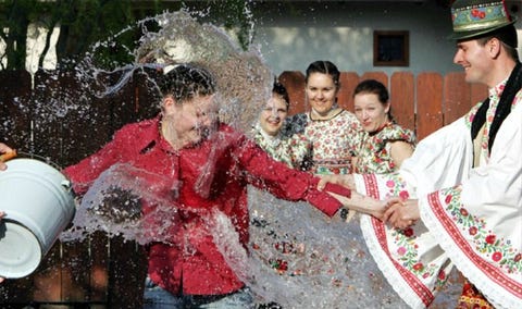 easter traditions hungary