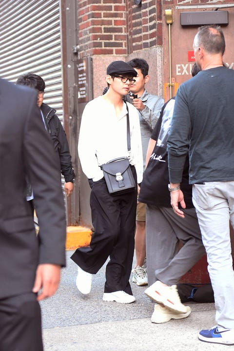 最新 Bts 防弾少年団 V テテ の 世界が虜になる 私服 愛用ブランド集 最新 Bts 防弾少年団 V テテ の 世界が虜になる 私服 愛用ブランド集