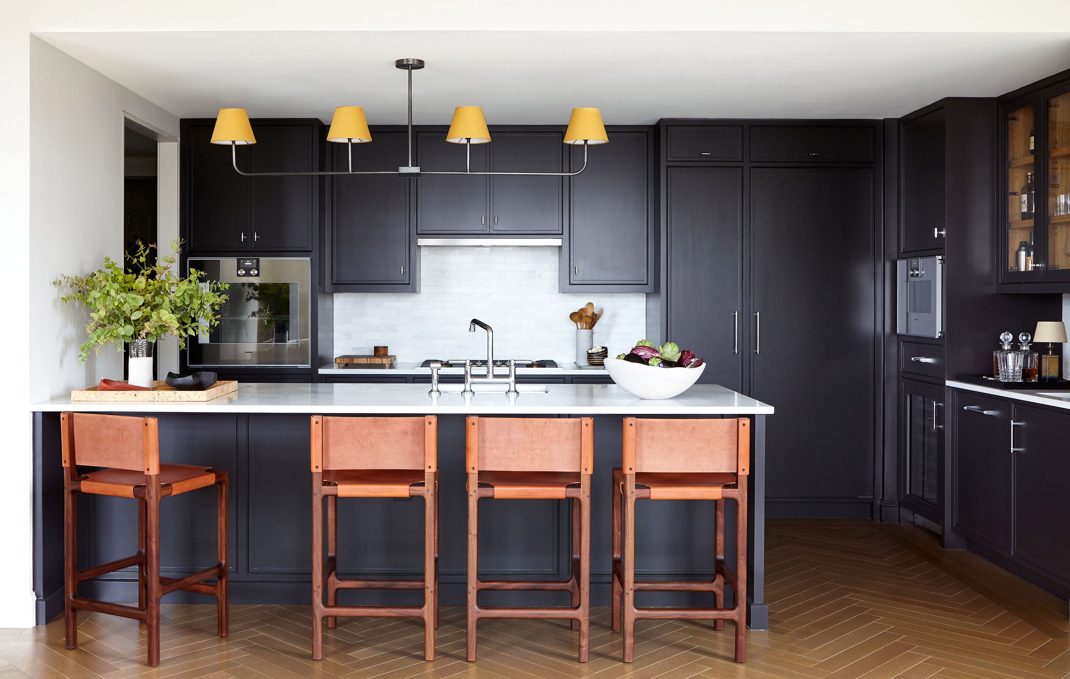 black and white kitchen cabinets