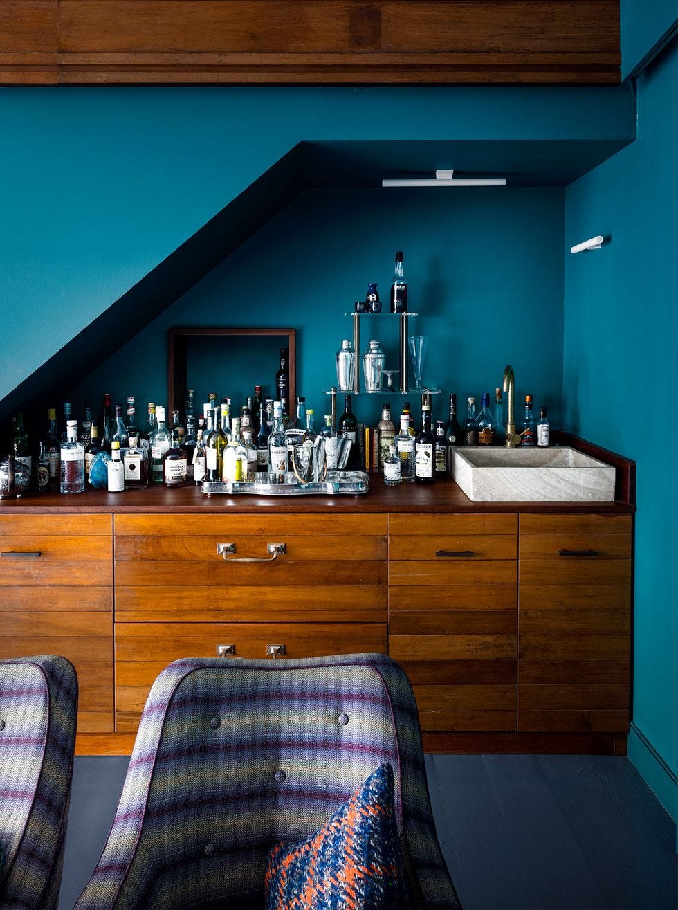 15 Bar Shelf Ideas to Get the Party Started