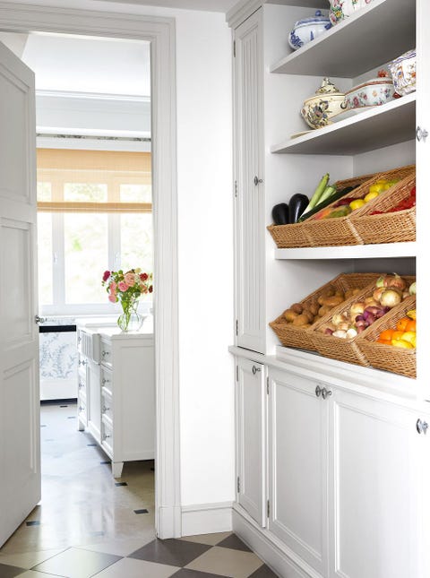 isabel lopez quesada pantry   elle decor