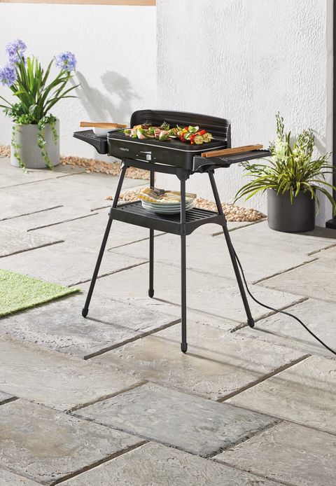 Aldi's new BBQ and Garden Party range is everything you need for the ...