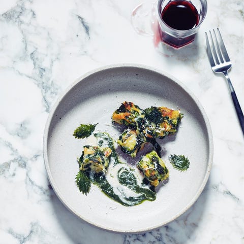 Gnudi met brandnetelsaus Gnudi met brandnetelsaus