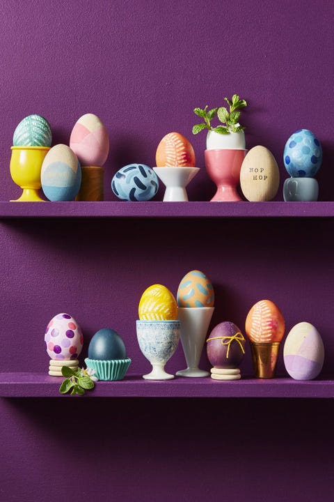 Easter Decorations Egg-Lined Shelves