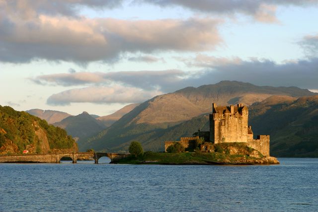 eilean donan castle, highland, scotland