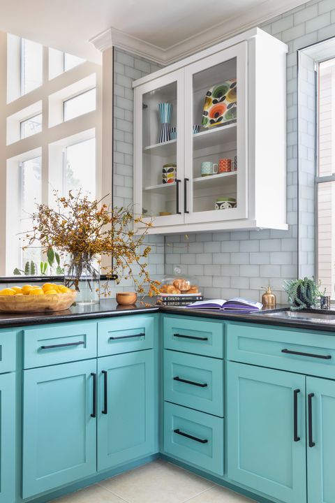 colorful kitchens trends 2022