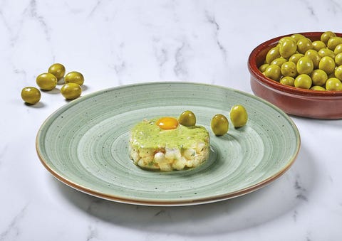 pesto de aceituna con tartar de gamba