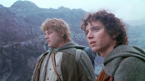 Frodo y Sam camino del Monte del Destino en El señor de los anillos