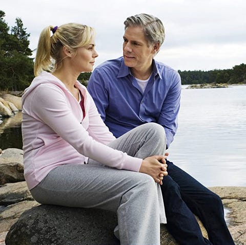 Saskia Valencia y Philippe Brenninkmeyer en la película "El verano de la decisión", de Inga Lindström