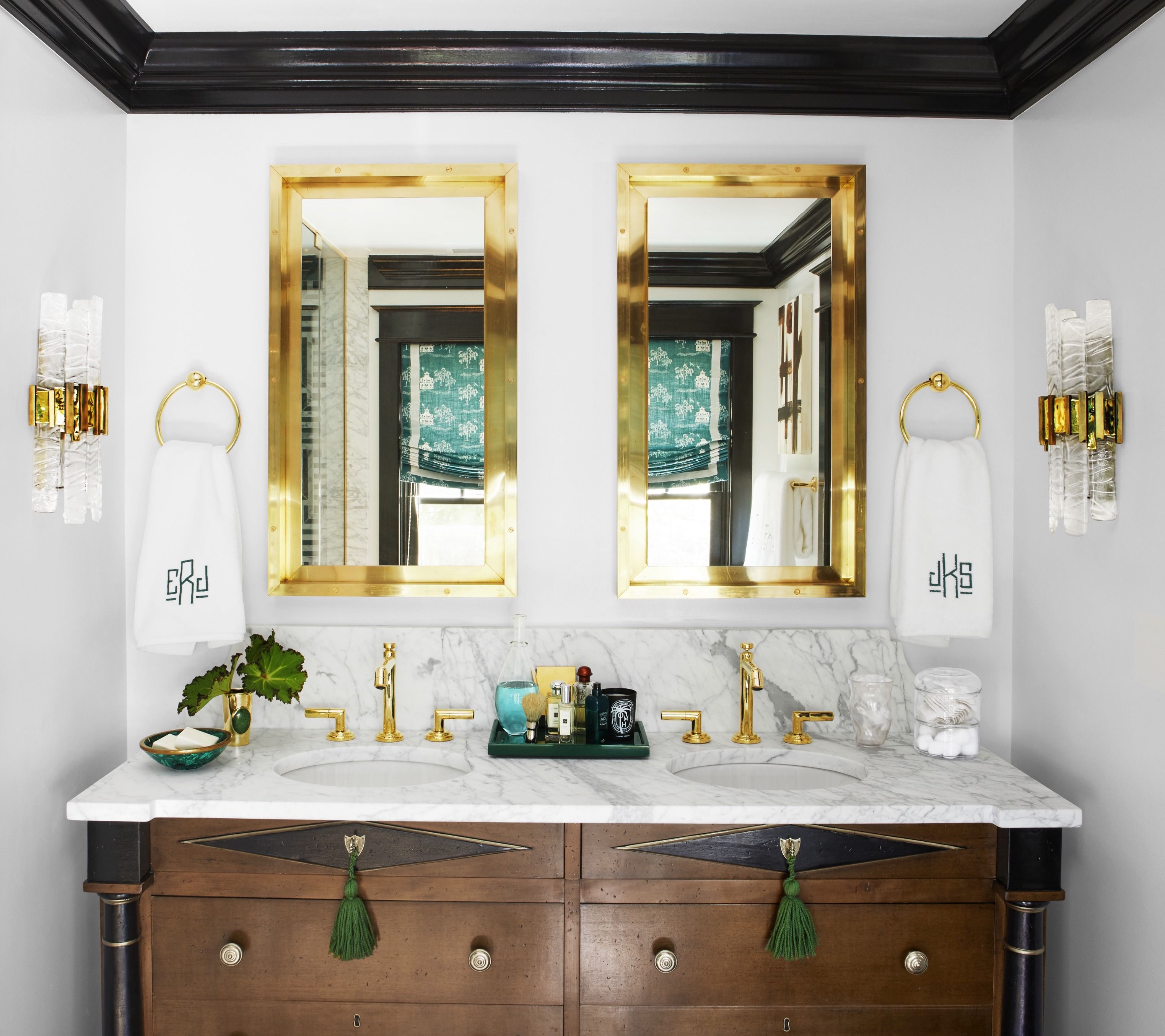 50 Bathroom Decorating Ideas Pictures Of Bathroom Decor And Designs,Interior Design Assistant Salary