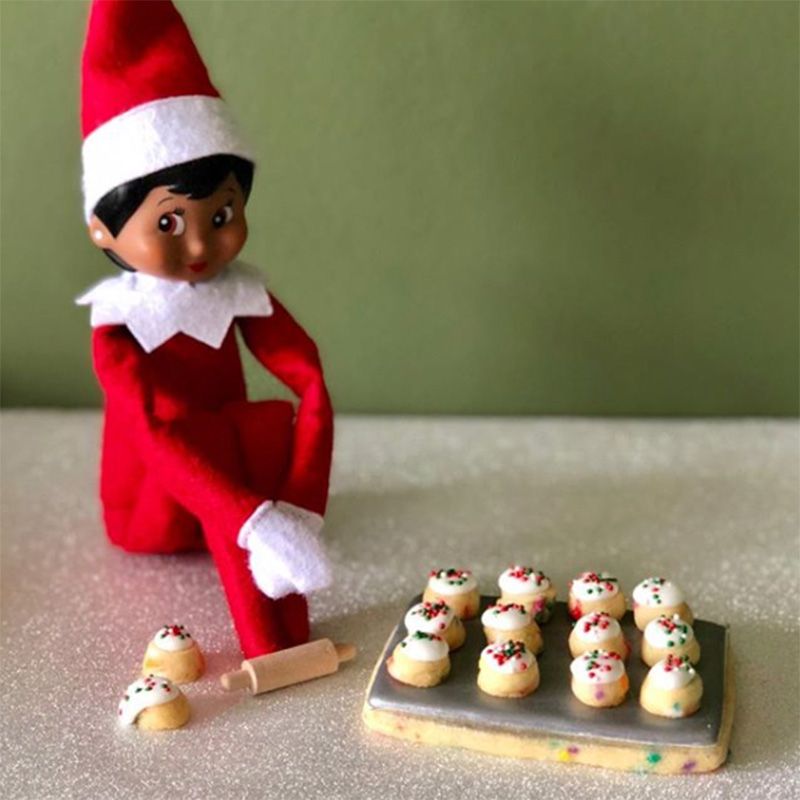 elf on the shelf no hat