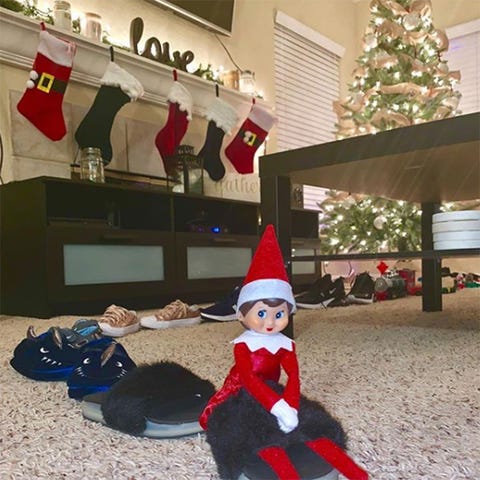 elf-on-the-shelf-shoe-shoe-train elf-on-the-shelf-shoe-shoe-train