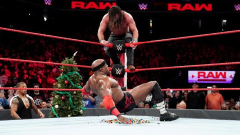 Wwe Raw Christmas Eve 2022 Wwe Raw Results - Titles Up For Grabs On Christmas Eve