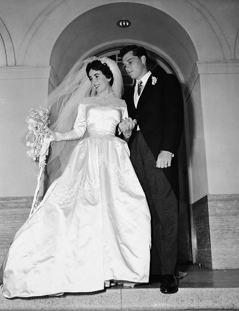 Cómo encontrar el vestido de novia perfecto: especial bajitas Cómo encontrar el vestido de novia perfecto: especial bajitas