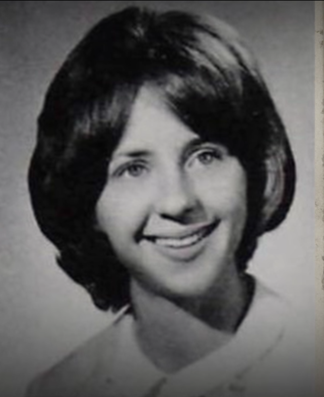 Biografi Profil Biodata Biography Elizabeth Kloepfer dan Ted Bundy