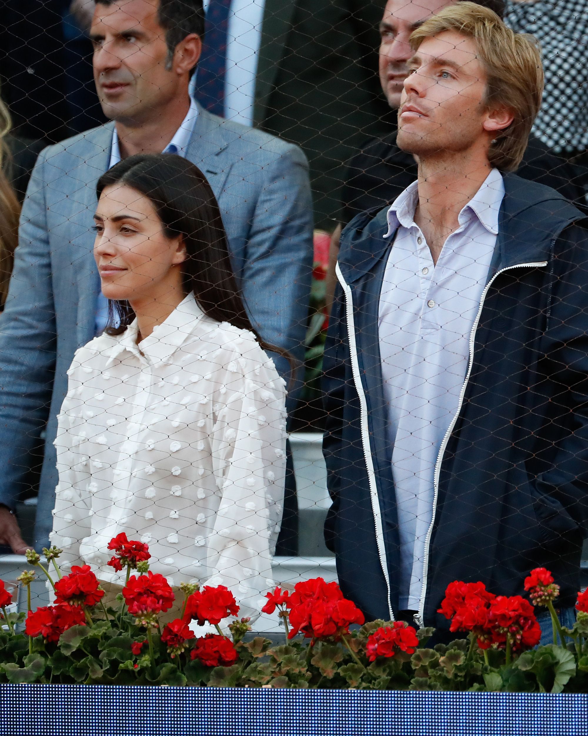 Alessanda de Osma con camisa blanca con lunares de Zara de Alessanda de Osma con camisa blanca con lunares de Zara de