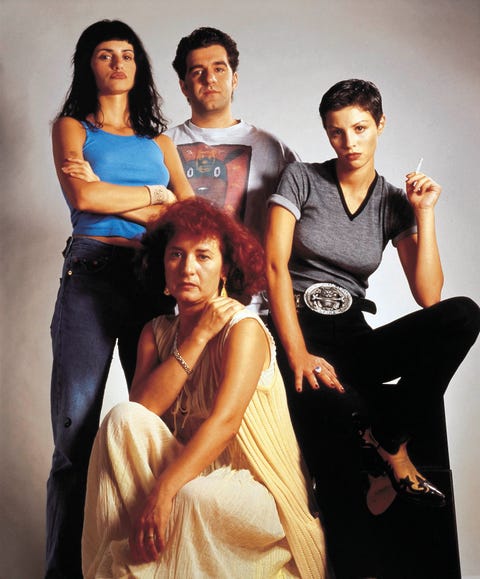 Witches Álvaro Fernandez Armero, Penelope Cruz, Beatriz Carvajal, Ana Álvarez witches Álvaro fernandez armero, penelope cruz, beatriz carvajal, ana Álvarez ellees