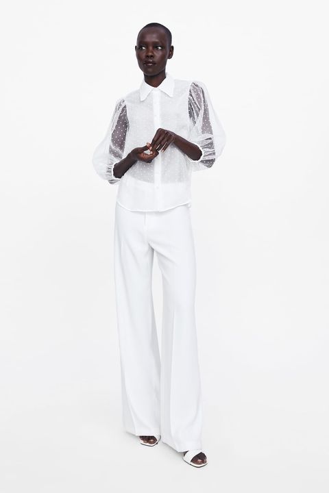 blanca de Zara con mangas abullonadas ideal para una comunión