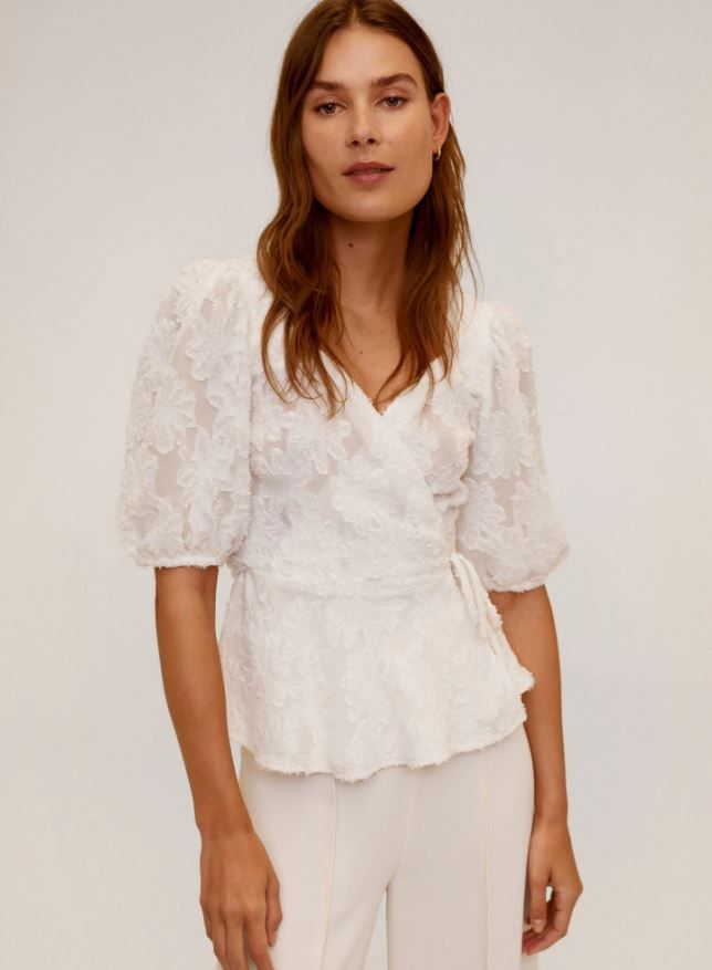 camisas blancas mango