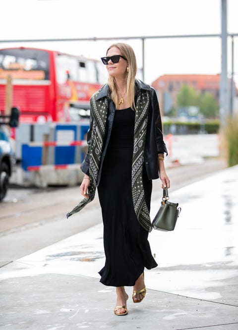 Así es la chaqueta de cuero negro que vuelve a ser tendencia Así es la chaqueta de cuero negro que vuelve a ser tendencia