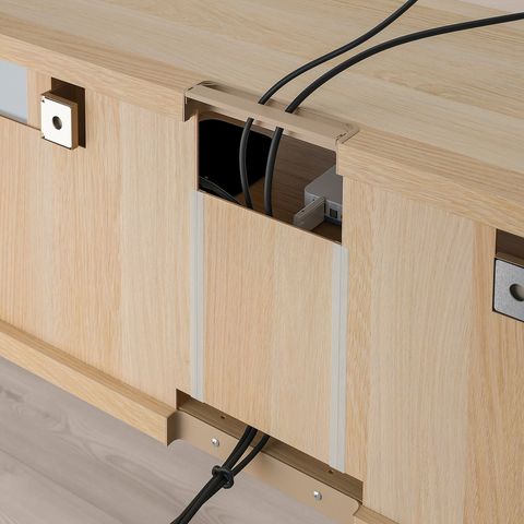 Del cableporn al minimalismo: 23 ideas y accesorios para ordenar tus cables  en tu espacio de trabajo