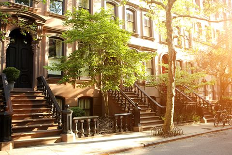 Brownstone houses in Greenwich Village, New York, She