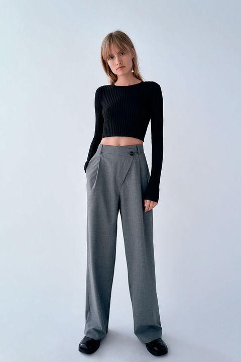 Electropositivo Desgastado Temporada El pantalón ancho de Zara que hace una talla menos de cintura