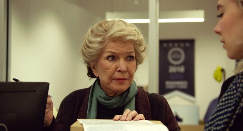 pieces of a woman l to r ellen burstyn as elizabeth and vanessa kirby as martha