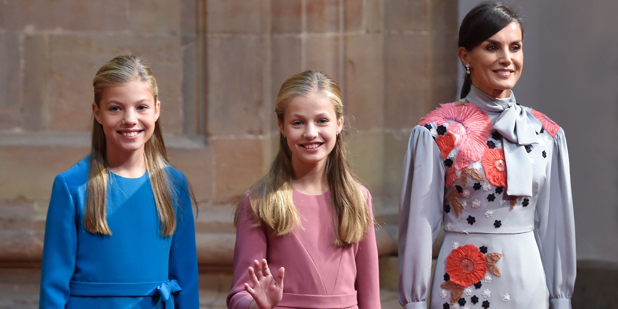 La reina Letizia, Leonor y Sofía comparten ropa y menudo