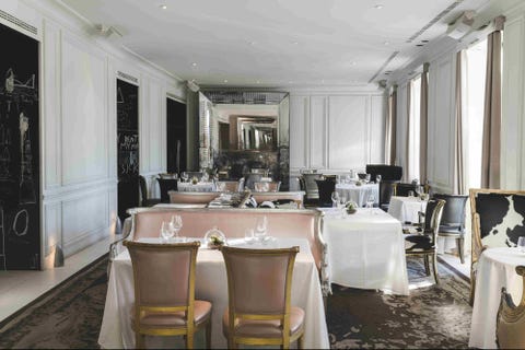 Los Restaurantes De Moda De La Zona Puerta De Alcalá En Madrid