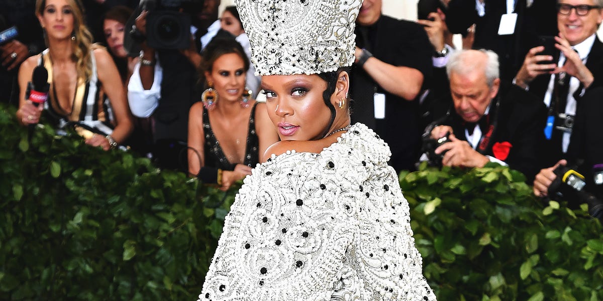 Rihanna Has the Best Look at the Met Gala -- Dressed as The Pope