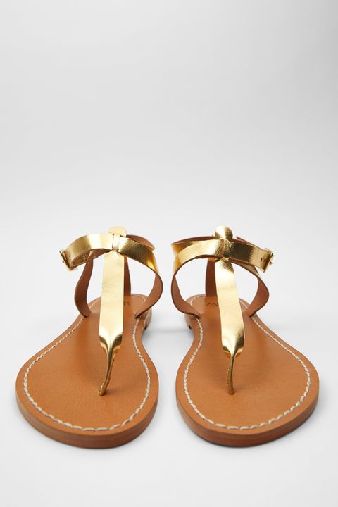 equivocado Betsy Trotwood Problema Las sandalias planas de tiras finas de Zara: éxito del verano